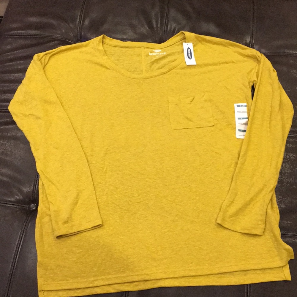 Old navy women’s boyfriend top